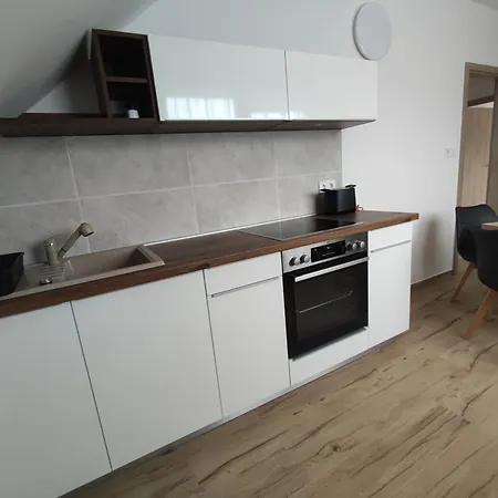 Lägenhet Var-lak Apartmanhaz *