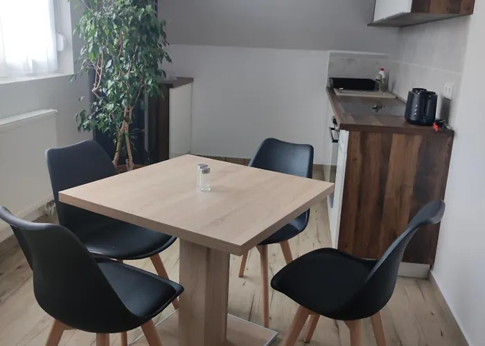 Var-lak Apartmanhaz Apartment